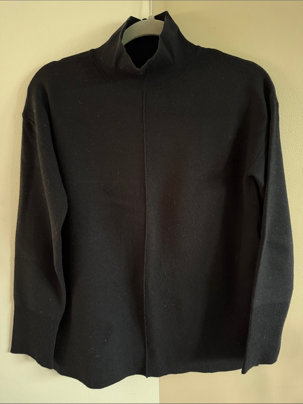 Banana Republic Women’s Black Turtleneck Sweater, Size XS